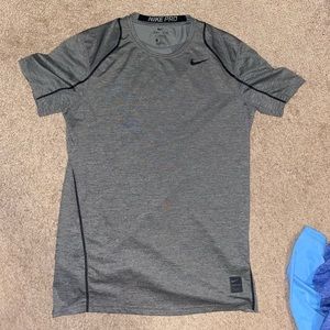 Nike dri-fit shirt men’s